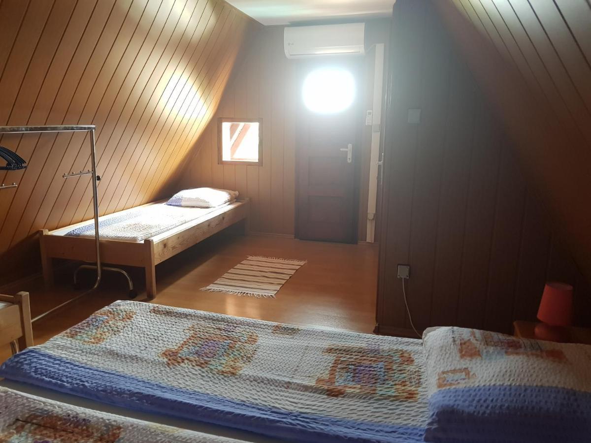 Casutele Intim Villa Costinești Kültér fotó