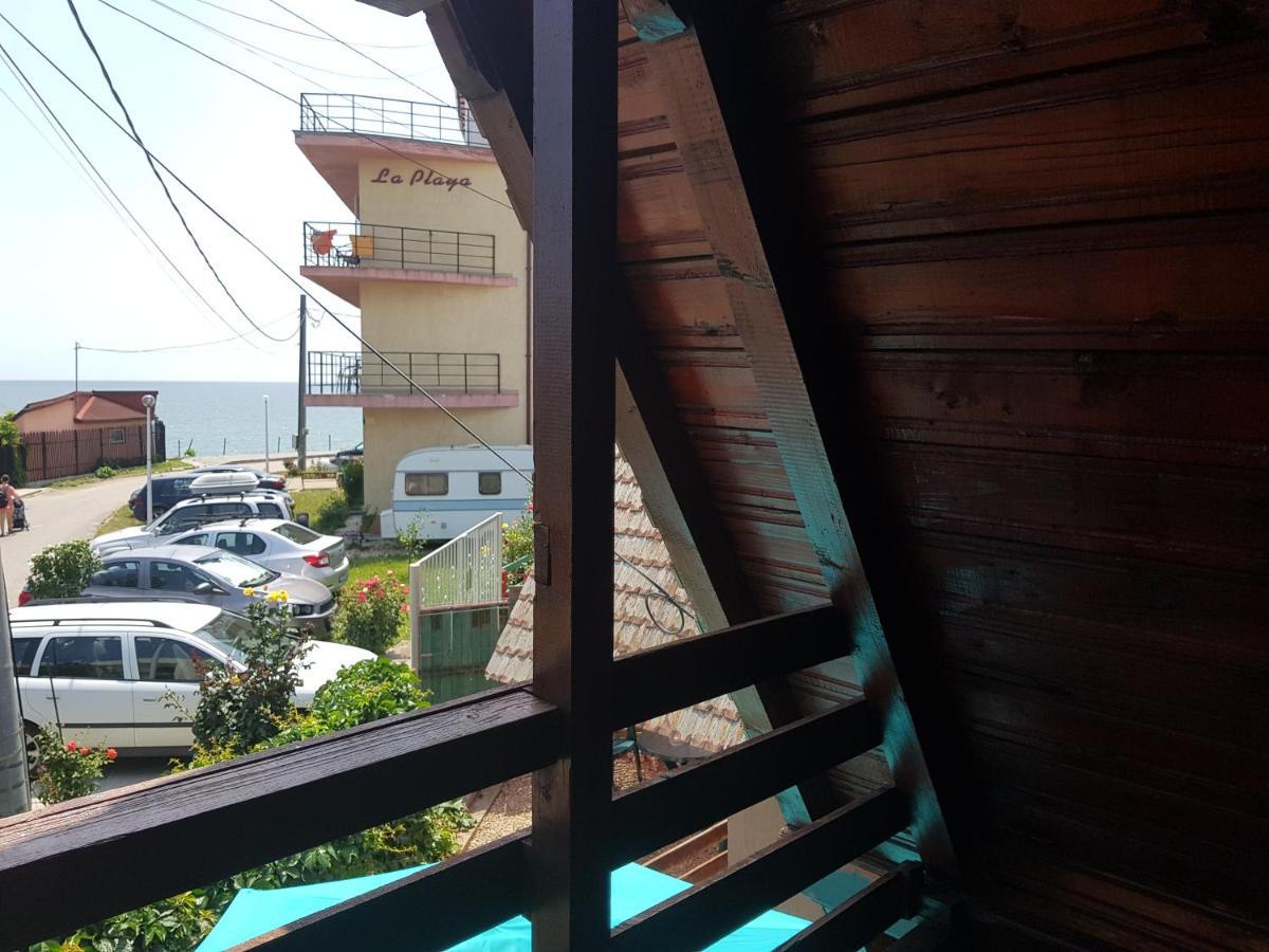 Casutele Intim Villa Costinești Kültér fotó