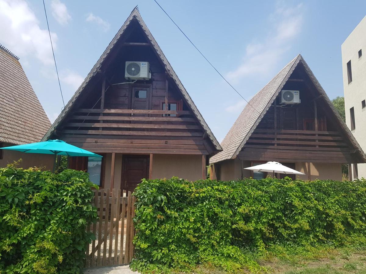Casutele Intim Villa Costinești Kültér fotó