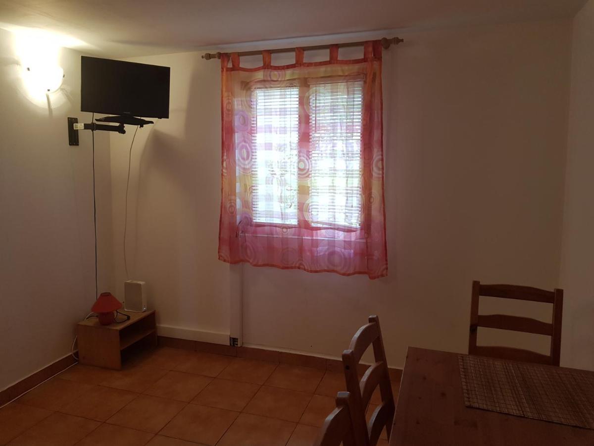 Casutele Intim Villa Costinești Kültér fotó